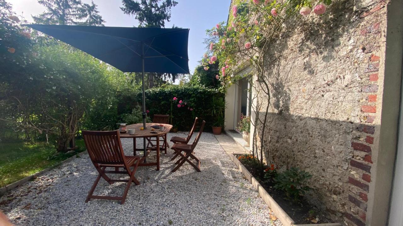 Les Bocages, Gites De Charme En Val De Loire, Piscine Chauffee Monteaux Exterior foto