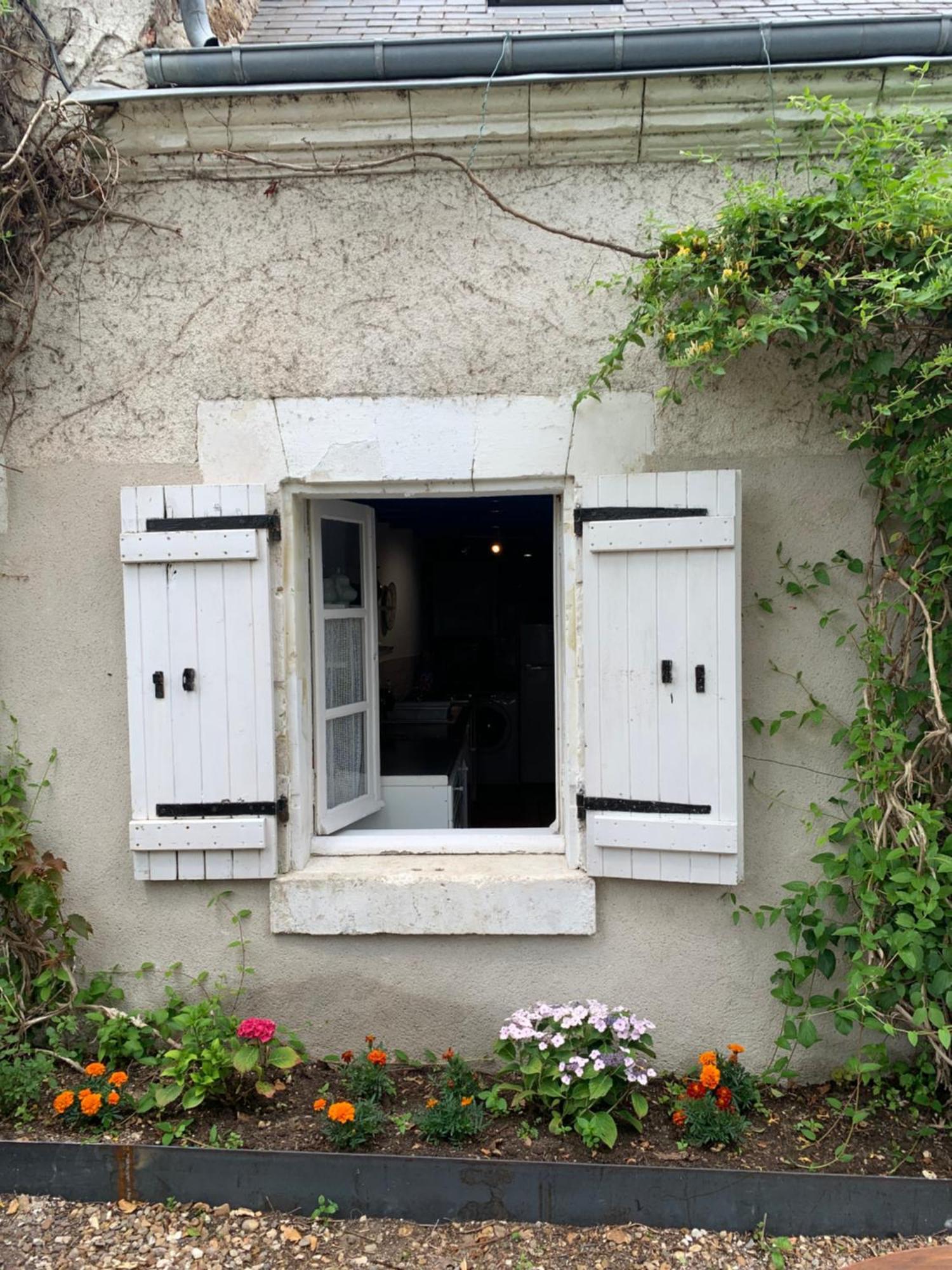 Les Bocages, Gites De Charme En Val De Loire, Piscine Chauffee Monteaux Exterior foto